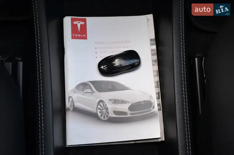 Лифтбек Tesla Model S 2014 в Луцке документ