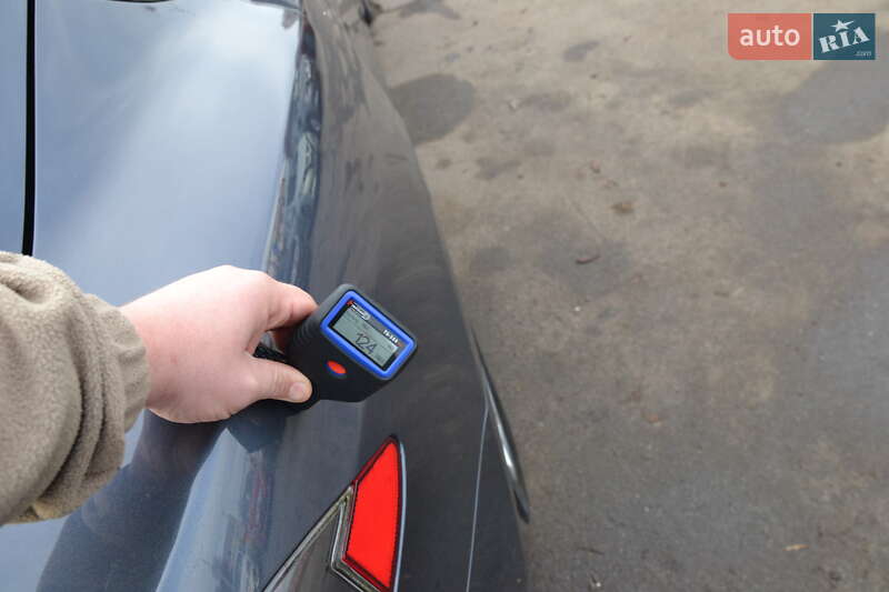 Лифтбек Tesla Model S 2016 в Луцке