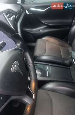 Ліфтбек Tesla Model S 2017 в Житомирі