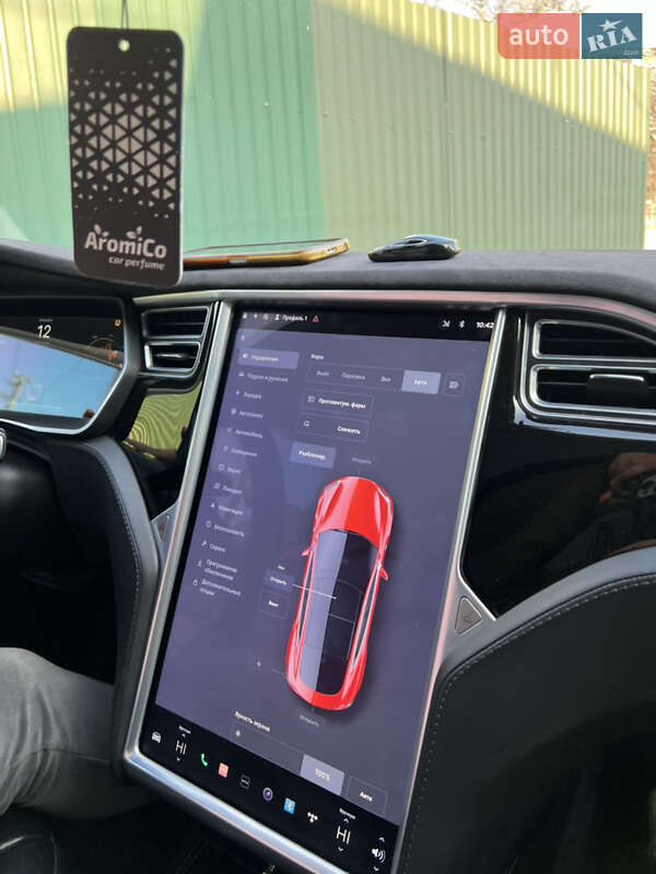 Лифтбек Tesla Model S 2015 в Белой Церкви фото 15 Лифтбек Tesla Model S 2015 в Белой Церкви