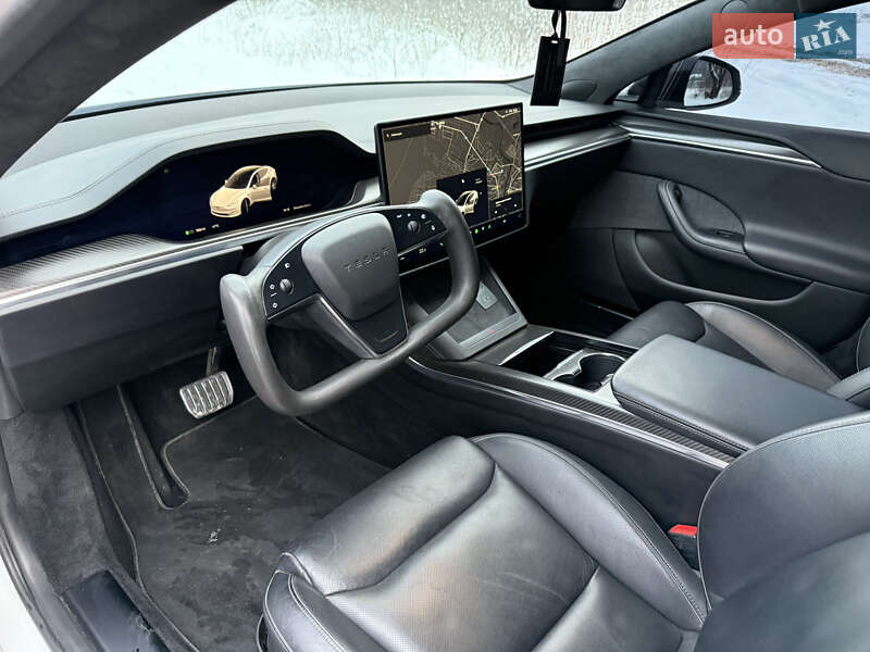 Лифтбек Tesla Model S 2021 в Ужгороде