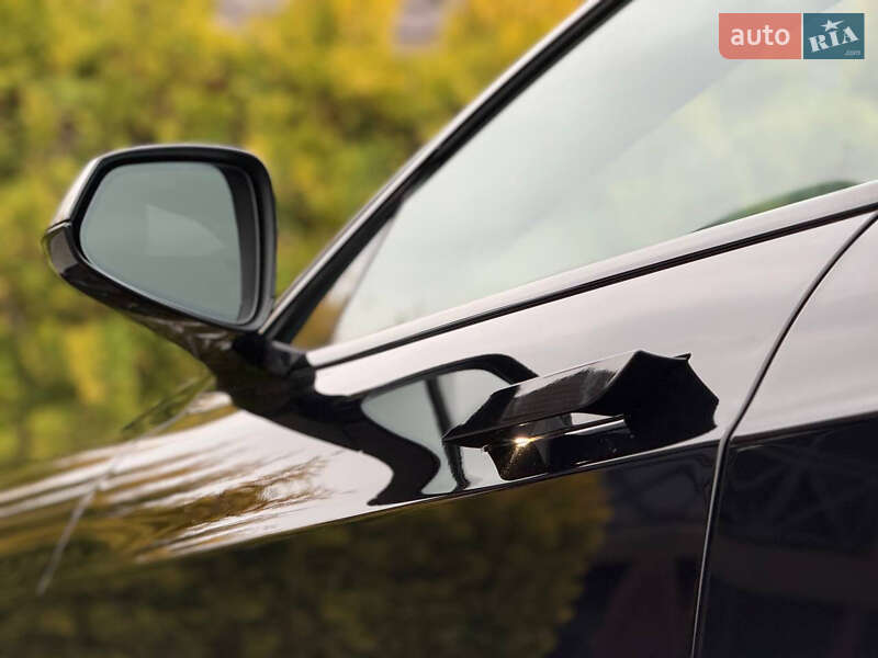 Лифтбек Tesla Model S 2023 в Стрые