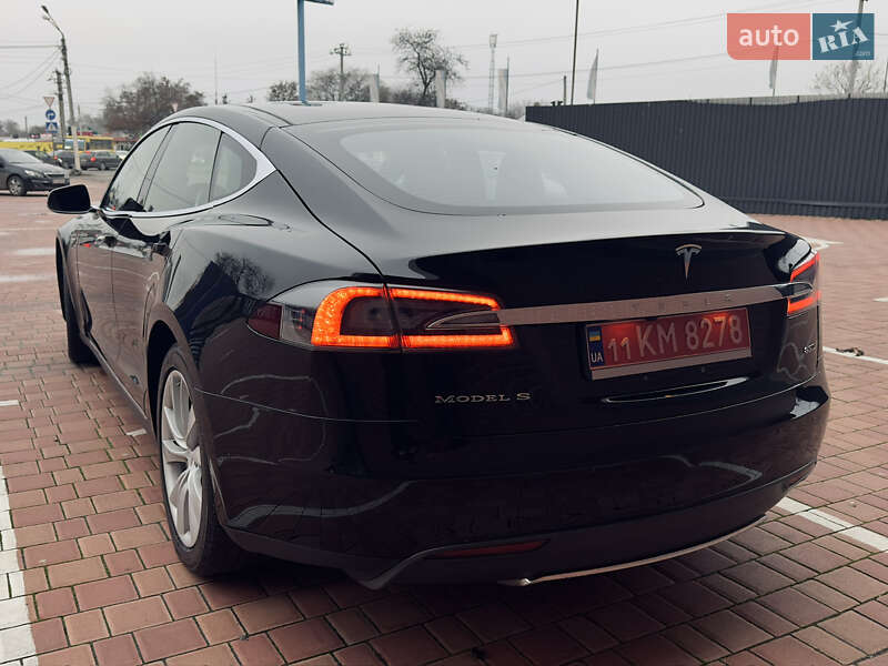 Лифтбек Tesla Model S 2015 в Одессе