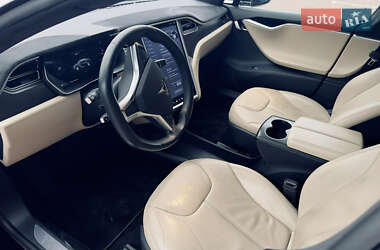 Лифтбек Tesla Model S 2015 в Одессе