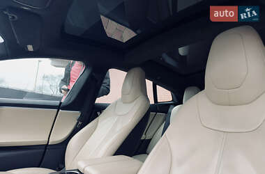 Лифтбек Tesla Model S 2015 в Одессе