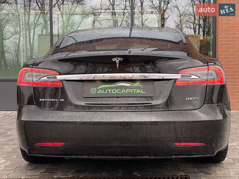 Лифтбек Tesla Model S 2019 в Киеве фото 8 Лифтбек Tesla Model S 2019 в Киеве