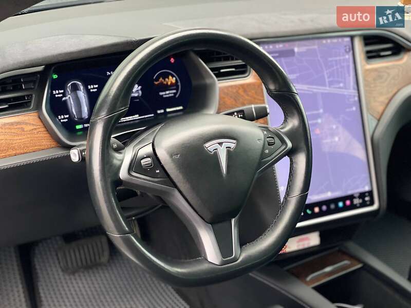 Лифтбек Tesla Model S 2019 в Киеве фото 27 Лифтбек Tesla Model S 2019 в Киеве