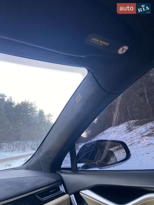 Ліфтбек Tesla Model S 2016 в Миргороді фото 16 Ліфтбек Tesla Model S 2016 в Миргороді