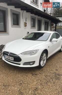 Лифтбек Tesla Model S 2013 в Одессе