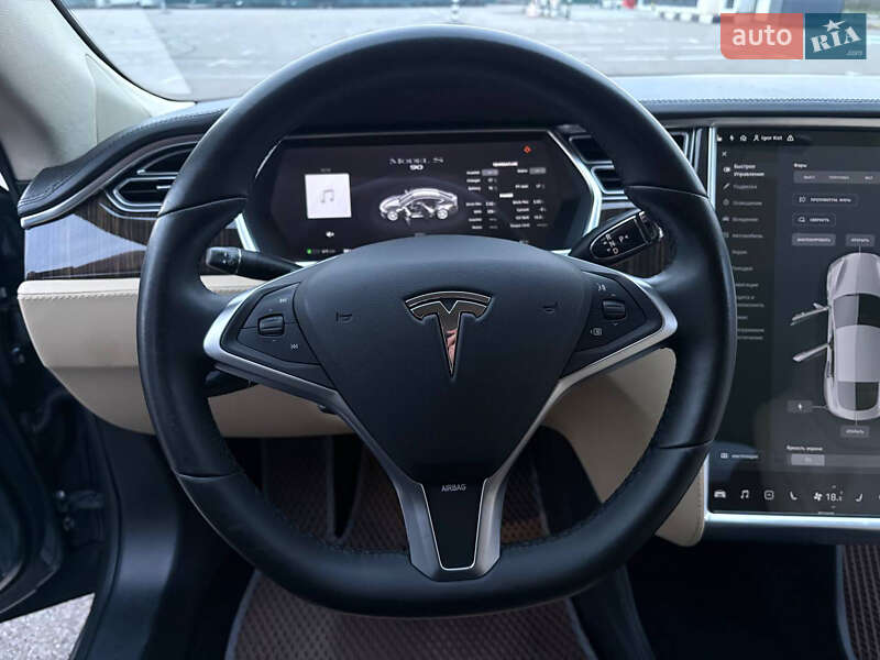 Ліфтбек Tesla Model S 2013 в Києві фото 15 Ліфтбек Tesla Model S 2013 в Києві