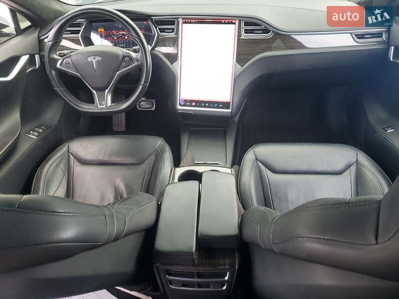 Ліфтбек Tesla Model S 2016 в Сквирі