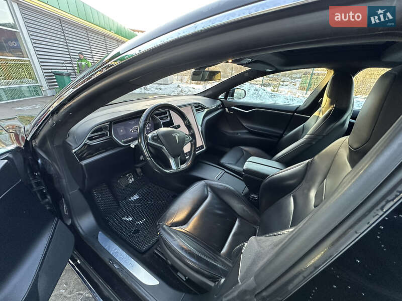 Лифтбек Tesla Model S 2016 в Долине фото 16 Лифтбек Tesla Model S 2016 в Долине
