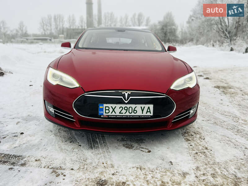 Ліфтбек Tesla Model S 2013 в Тернополі фото 2 Ліфтбек Tesla Model S 2013 в Тернополі