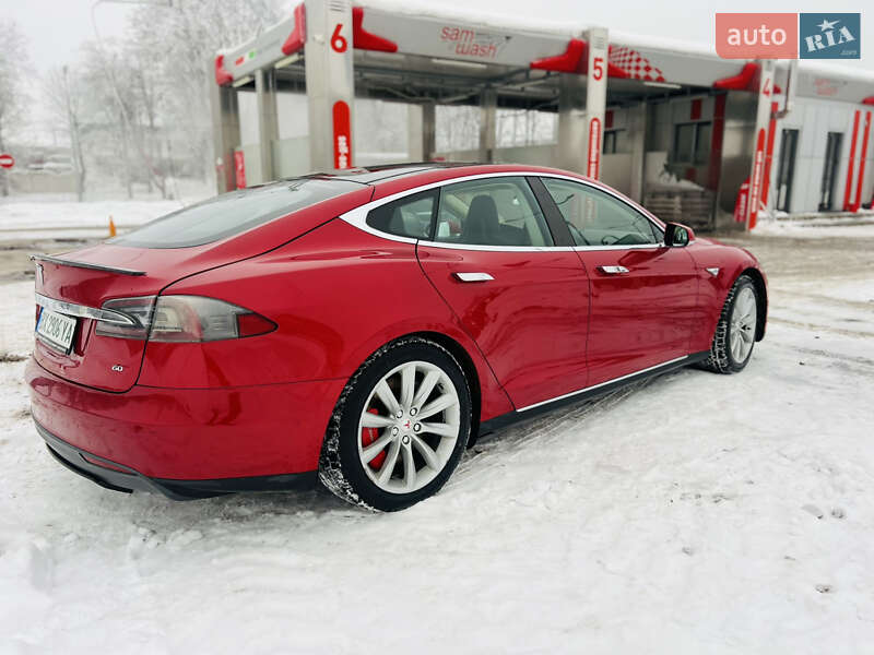 Ліфтбек Tesla Model S 2013 в Тернополі фото 8 Ліфтбек Tesla Model S 2013 в Тернополі