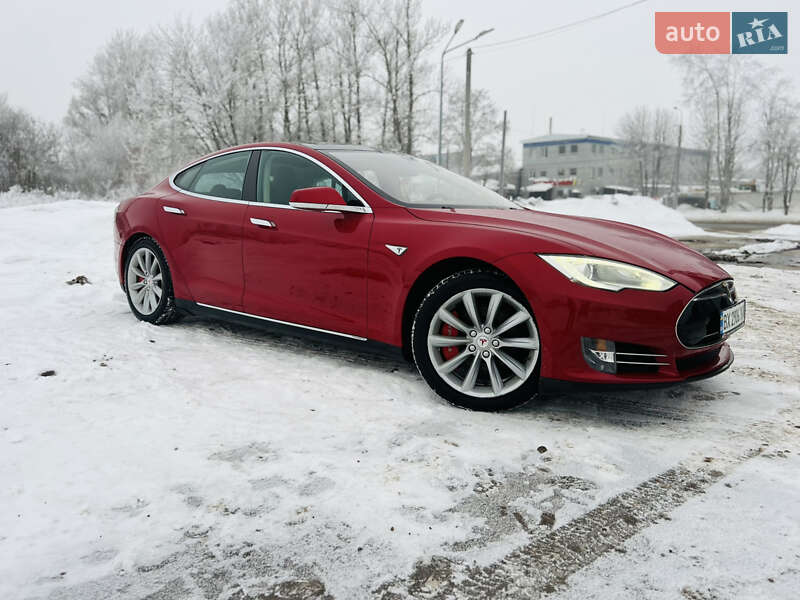 Ліфтбек Tesla Model S 2013 в Тернополі фото 13 Ліфтбек Tesla Model S 2013 в Тернополі