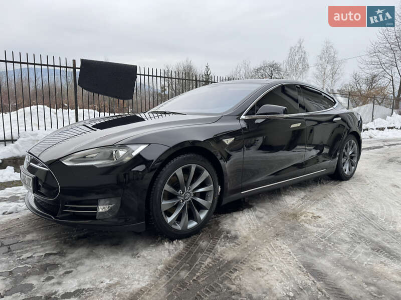 Ліфтбек Tesla Model S 2013 в Сваляві фото 2 Ліфтбек Tesla Model S 2013 в Сваляві