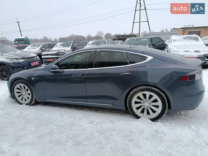 Лифтбек Tesla Model S 2017 в Подгайцах фото 6 Лифтбек Tesla Model S 2017 в Подгайцах