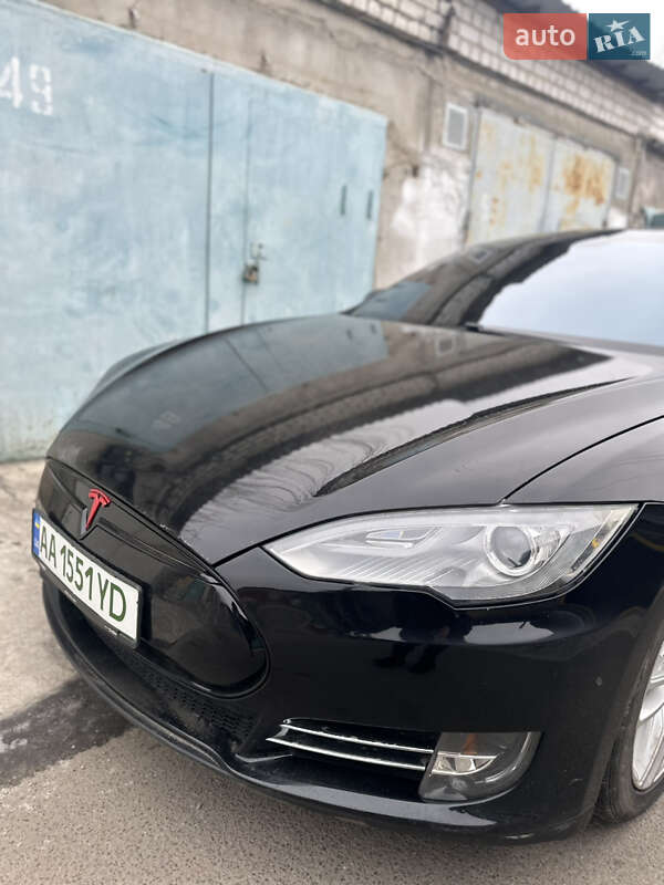 Ліфтбек Tesla Model S 2013 в Миколаєві фото 4 Ліфтбек Tesla Model S 2013 в Миколаєві