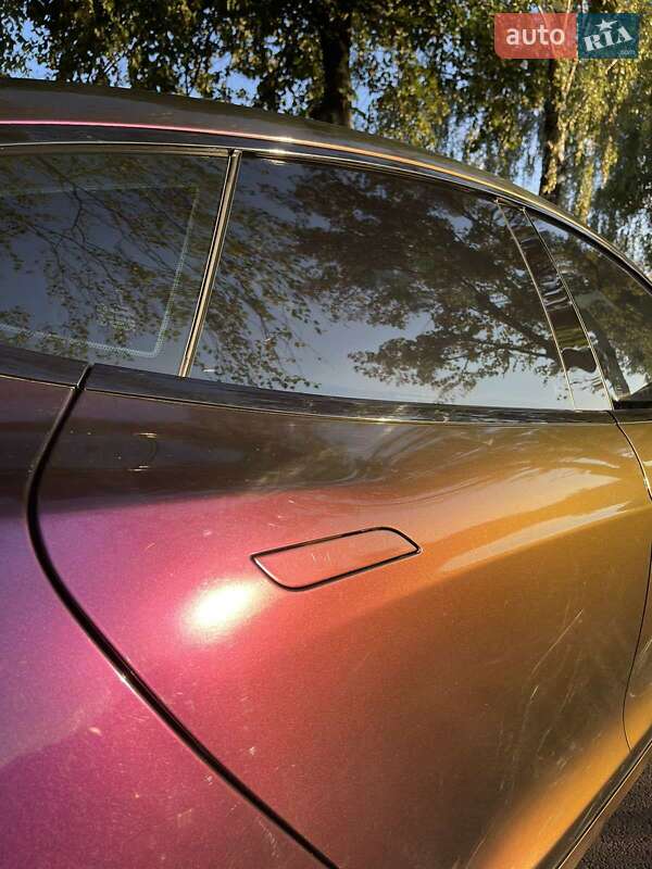 Лифтбек Tesla Model S 2016 в Луцке фото 19 Лифтбек Tesla Model S 2016 в Луцке