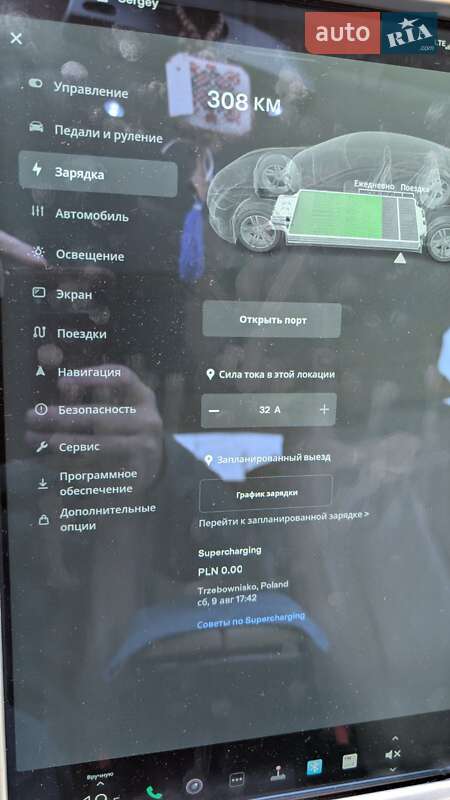 Ліфтбек Tesla Model S 2014 в Києві