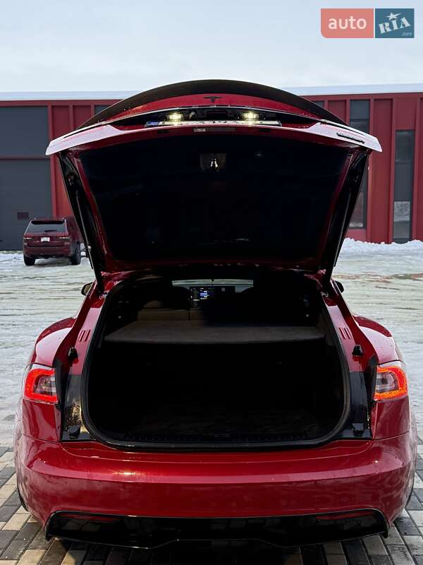 Ліфтбек Tesla Model S 2021 в Львові фото 98 Ліфтбек Tesla Model S 2021 в Львові