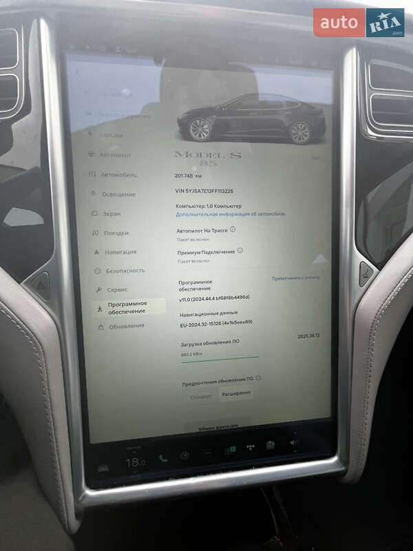 Лифтбек Tesla Model S 2015 в Луцке фото 39 Лифтбек Tesla Model S 2015 в Луцке