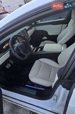 Лифтбек Tesla Model S 2021 в Запорожье