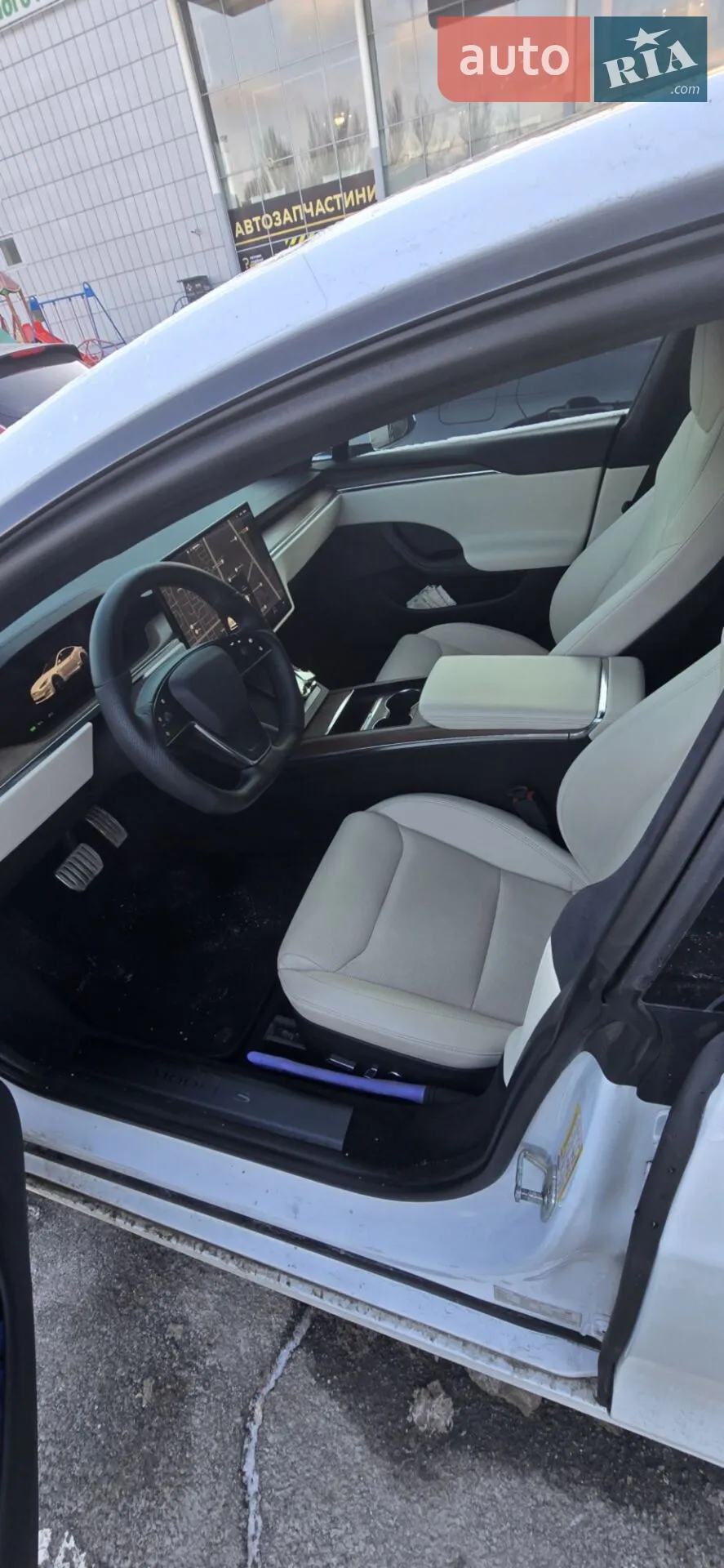 2021 Tesla Model S - мініатюра 9