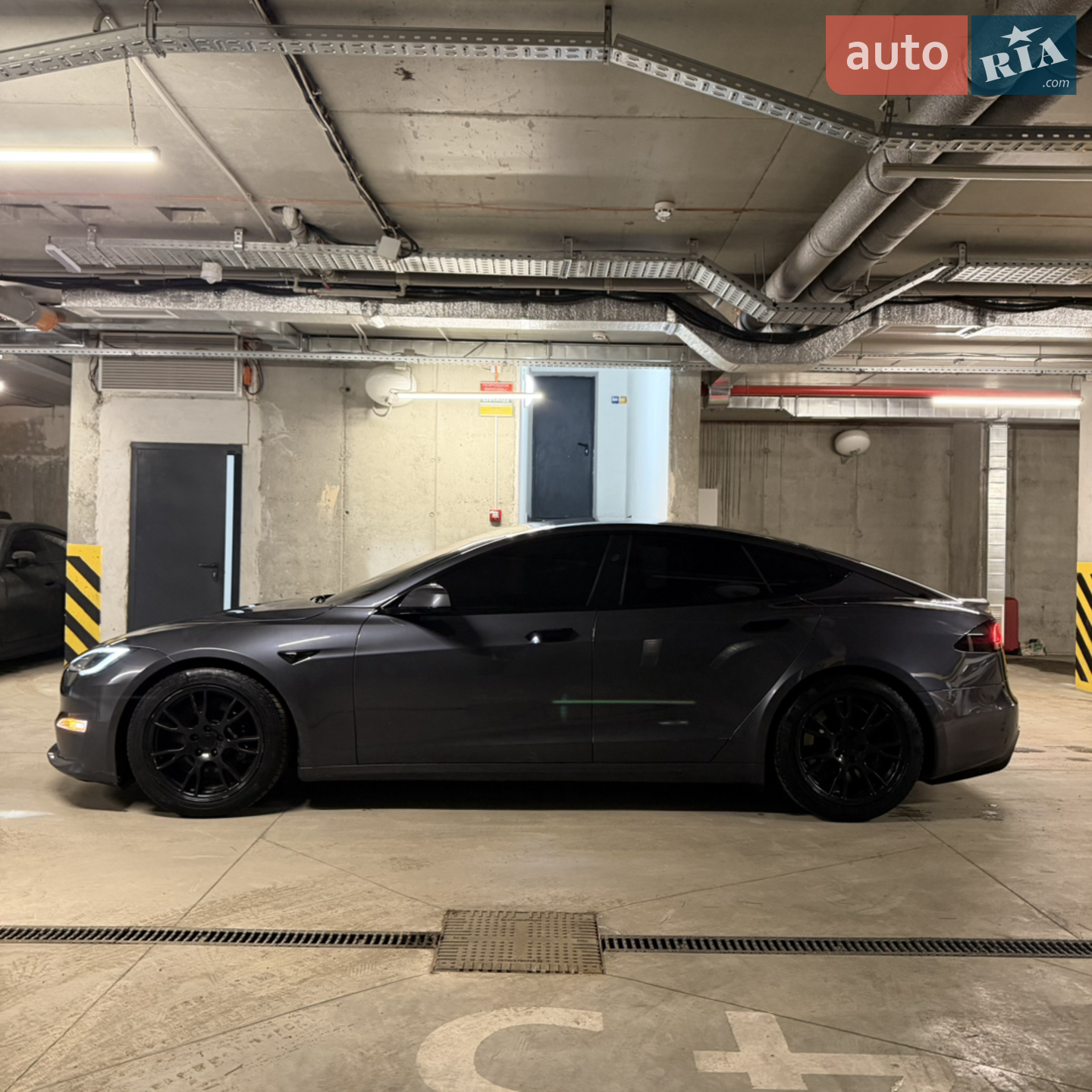 2023 Tesla Model S - мініатюра 9