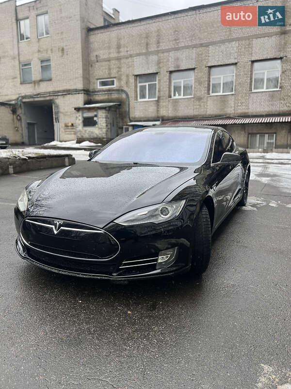 Ліфтбек Tesla Model S 2014 в Харкові фото 2 Ліфтбек Tesla Model S 2014 в Харкові