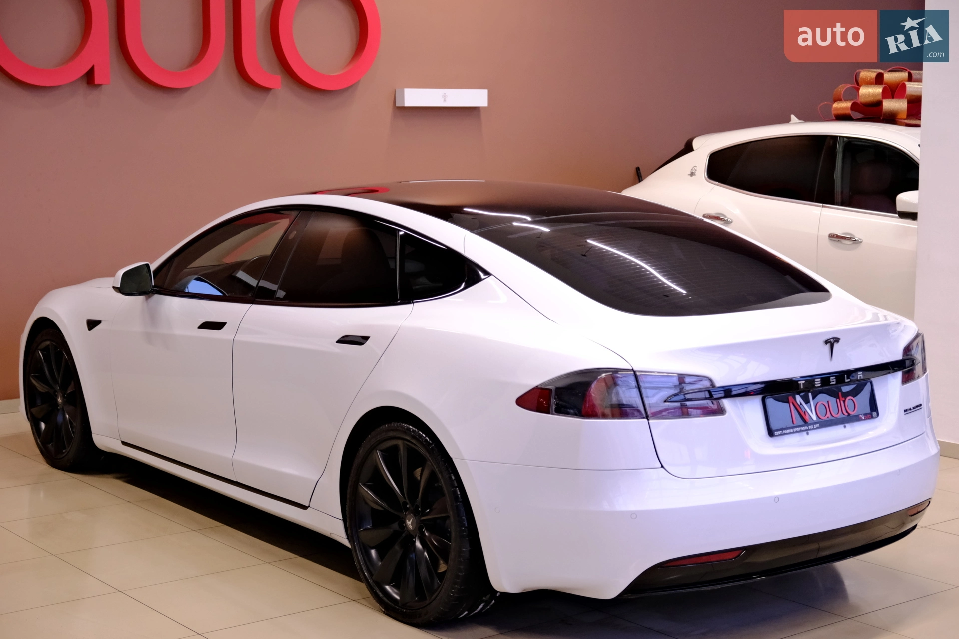 2020 Tesla Model S - мініатюра 15