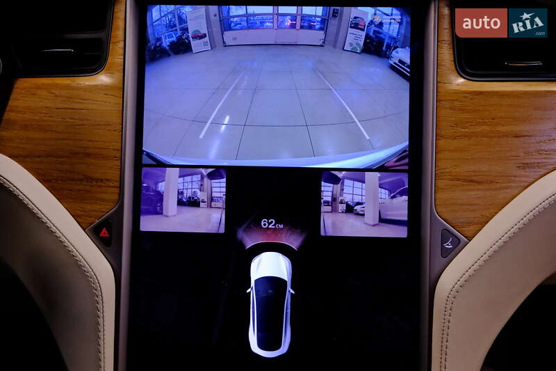 Ліфтбек Tesla Model S 2020 в Одесі