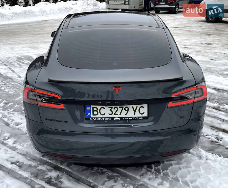 Ліфтбек Tesla Model S 2014 в Львові
