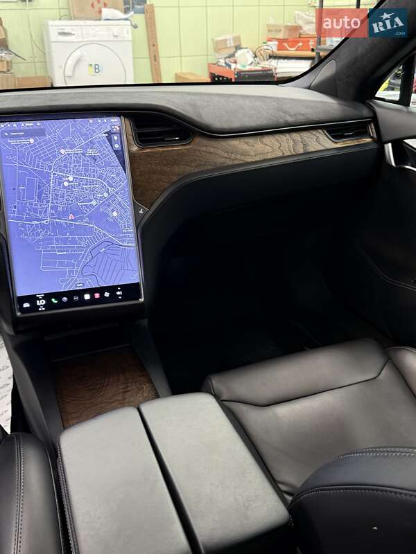 Ліфтбек Tesla Model S 2019 в Луцьку