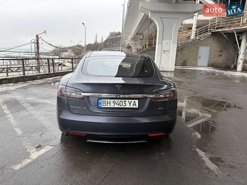 Лифтбек Tesla Model S 2015 в Одессе фото 4 Лифтбек Tesla Model S 2015 в Одессе