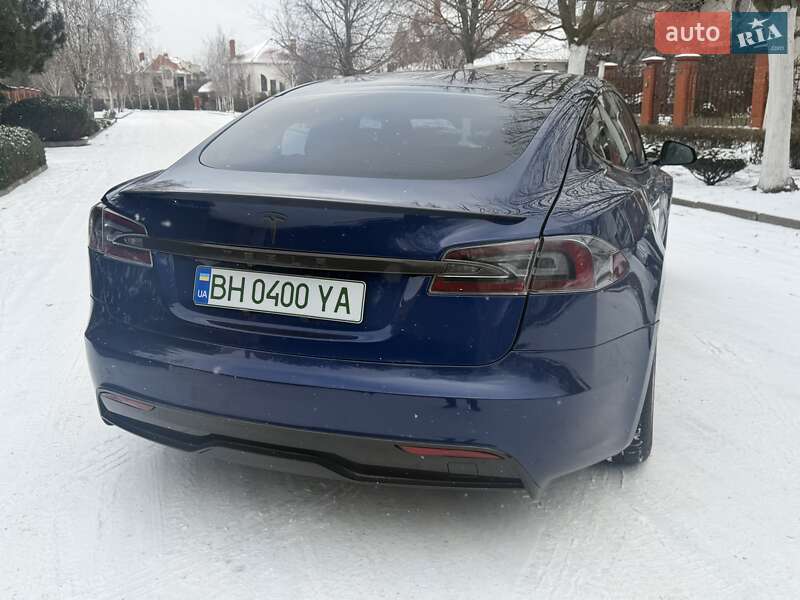 Лифтбек Tesla Model S 2021 в Одессе