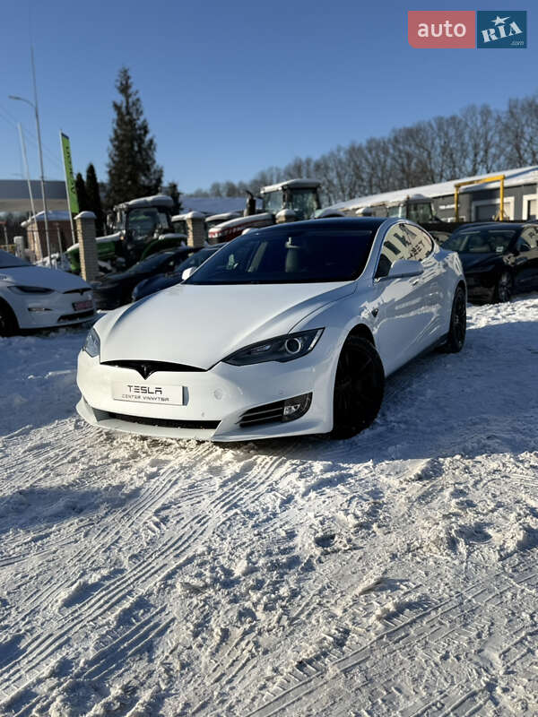 Ліфтбек Tesla Model S 2014 в Вінниці