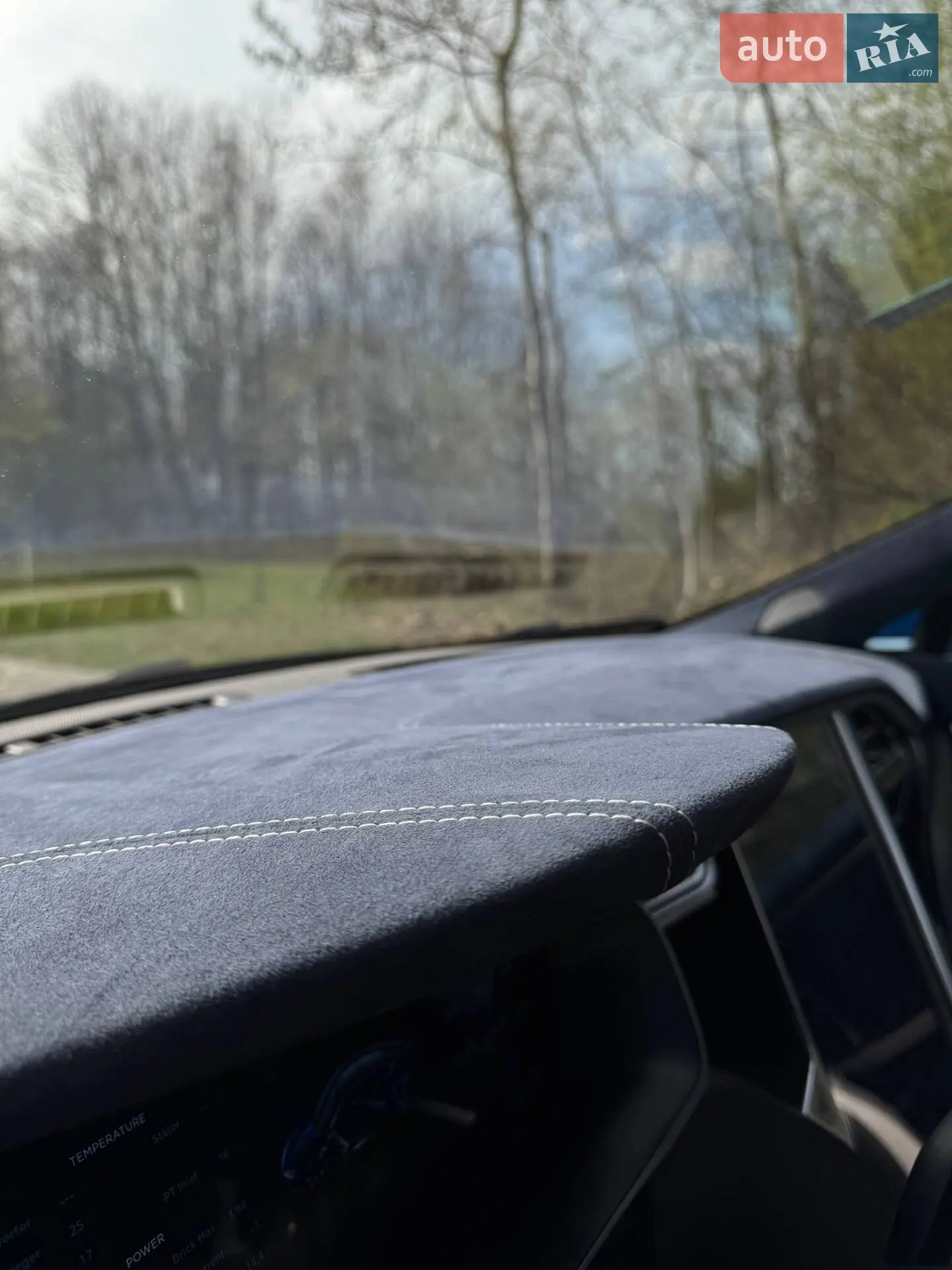 2015 Tesla Model S - мініатюра 12