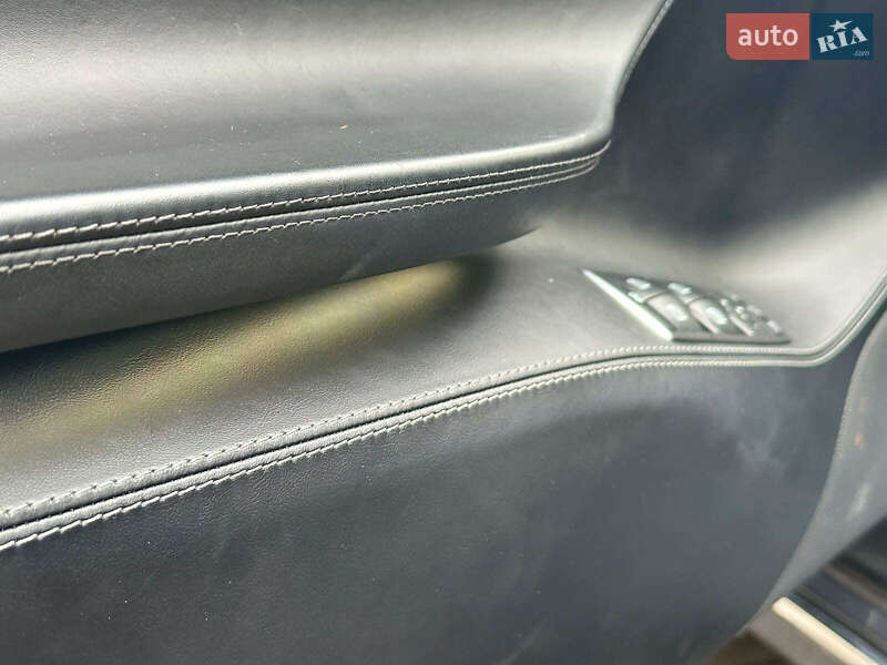 Лифтбек Tesla Model S 2016 в Одессе