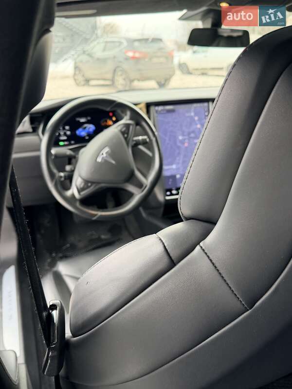 Лифтбек Tesla Model S 2019 в Киеве
