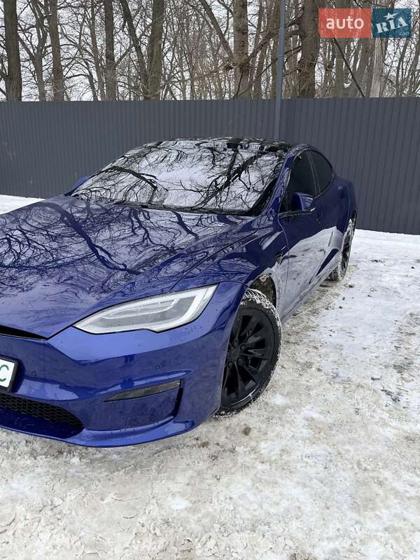 Лифтбек Tesla Model S 2019 в Киеве