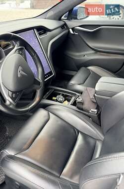 Лифтбек Tesla Model S 2019 в Киеве