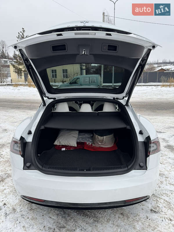 Ліфтбек Tesla Model S 2020 в Хмельницькому