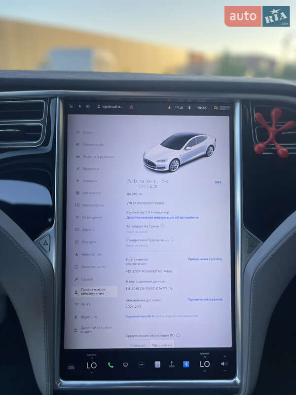 Ліфтбек Tesla Model S 2016 в Хмельницькому