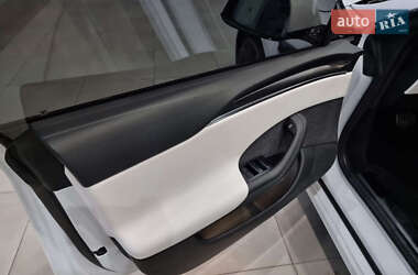 Лифтбек Tesla Model S 2021 в Одессе