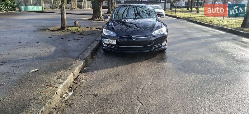 Лифтбек Tesla Model S 2013 в Одессе