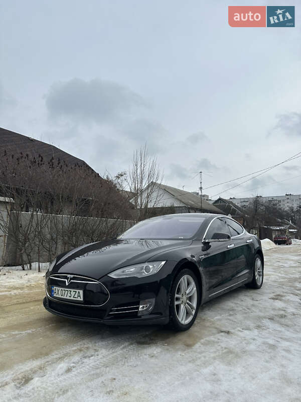 Tesla Model S 2014 Tesla Model S 2014