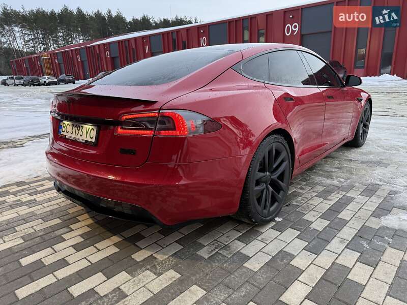 Ліфтбек Tesla Model S 2021 в Львові