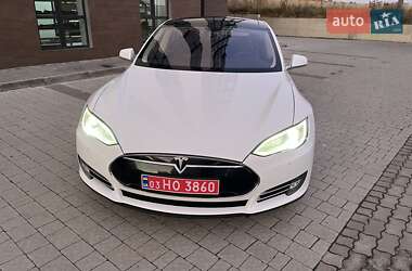 Лифтбек Tesla Model S 2014 в Сокале