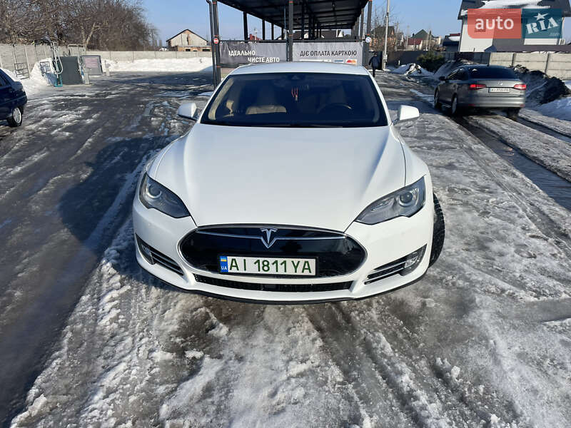 Tesla Model S 2014 Tesla Model S 2014